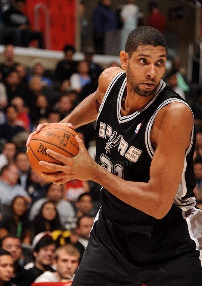 强内线防守 强内线防守